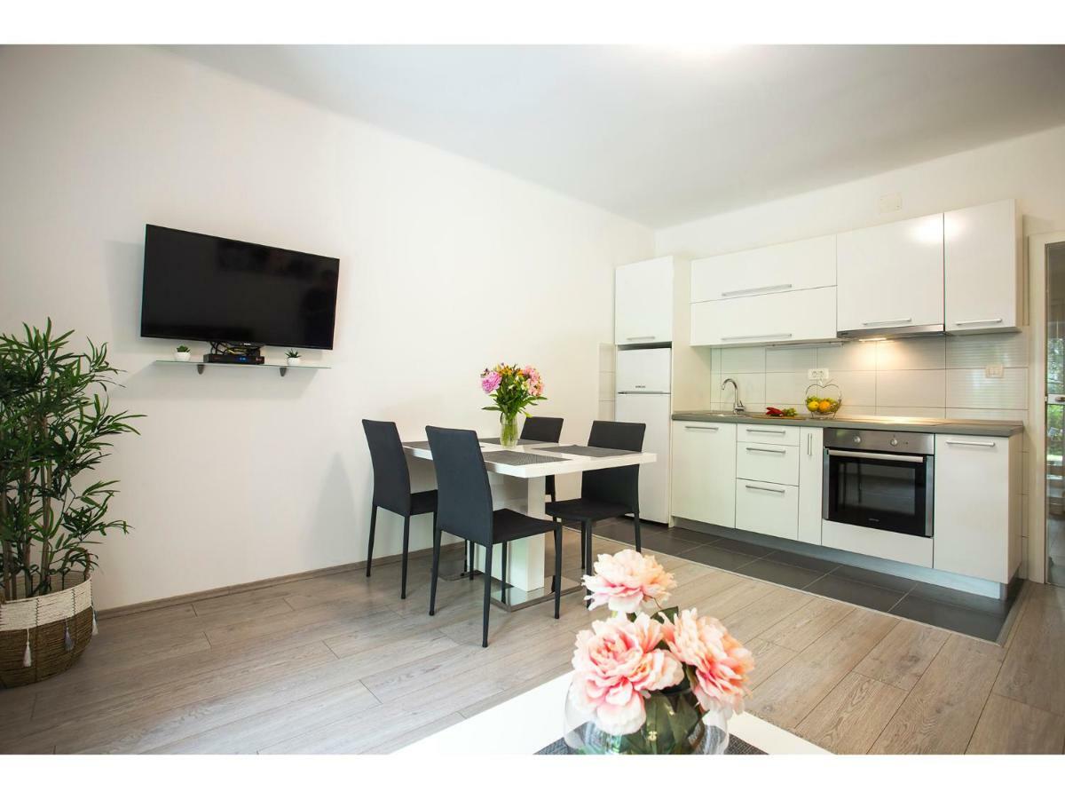 Spaladium - City Center Apartments Сплит Екстериор снимка